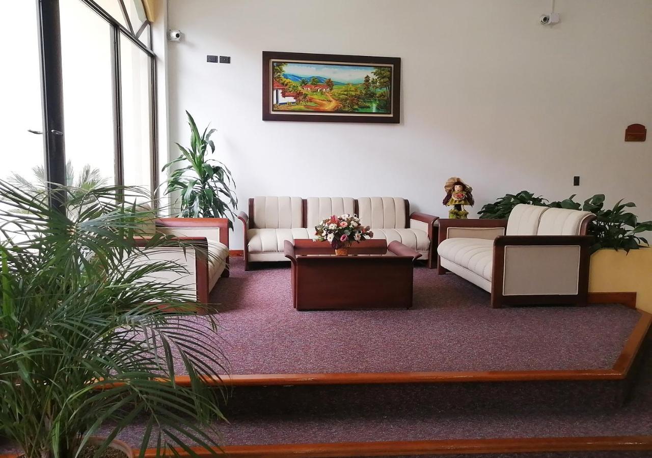 Daza Hotel 派帕 外观 照片